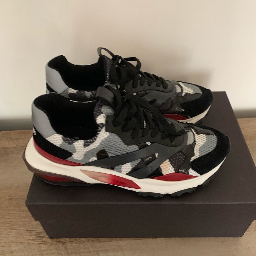 Black Valentino’s